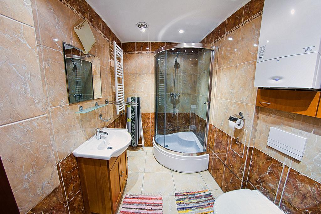 Apartment Sweet Home Sanok Eksteriør bilde